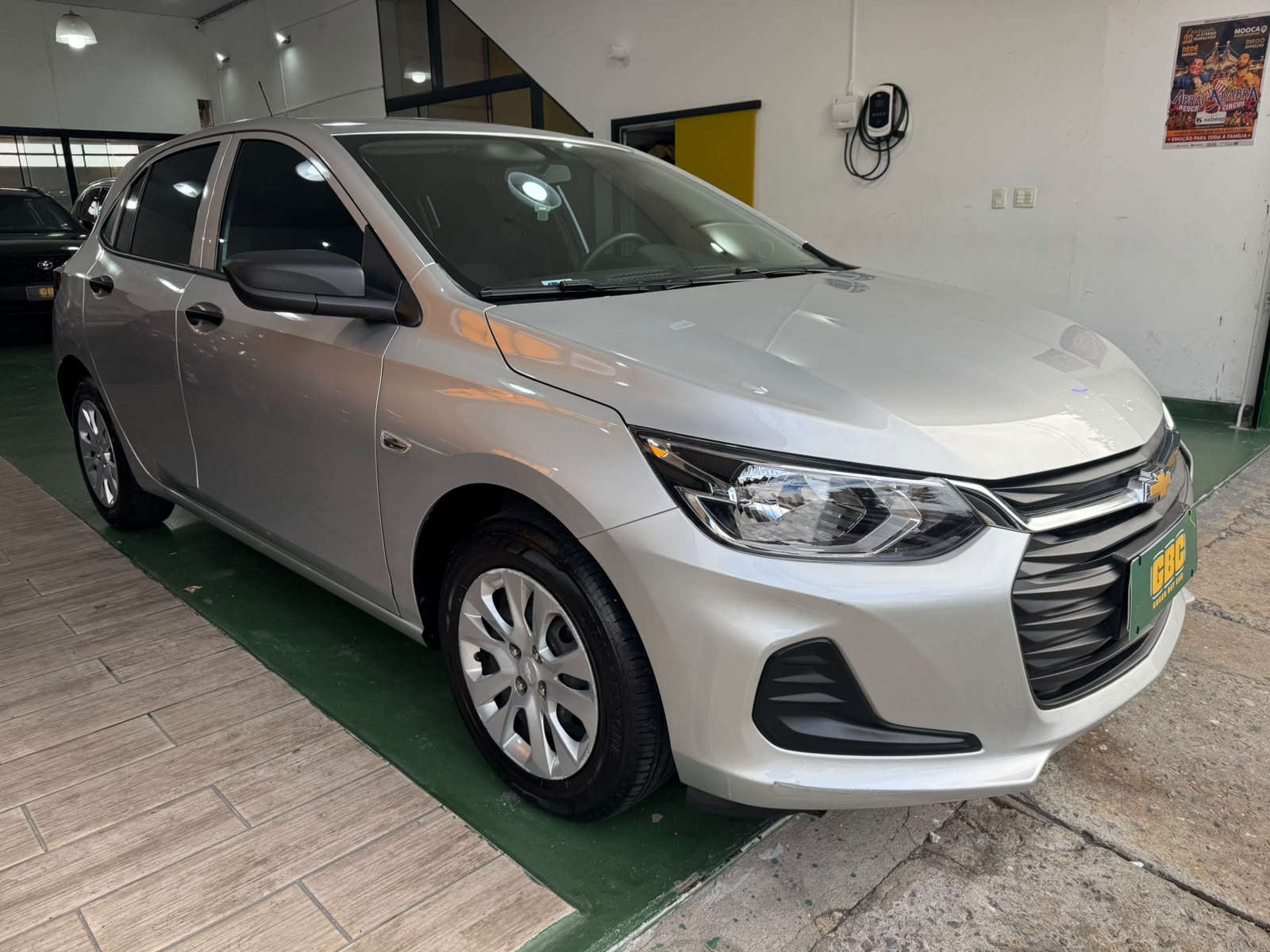 ONIX 1.0 TURBO 2022 UNICO DONO à venda na GBC Car - foto 24 de 24