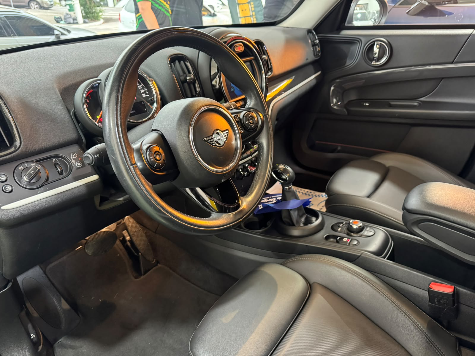 MINI COOPER COUNTRYMAN 2.0 S à venda na GBC Car - foto 4 de 19