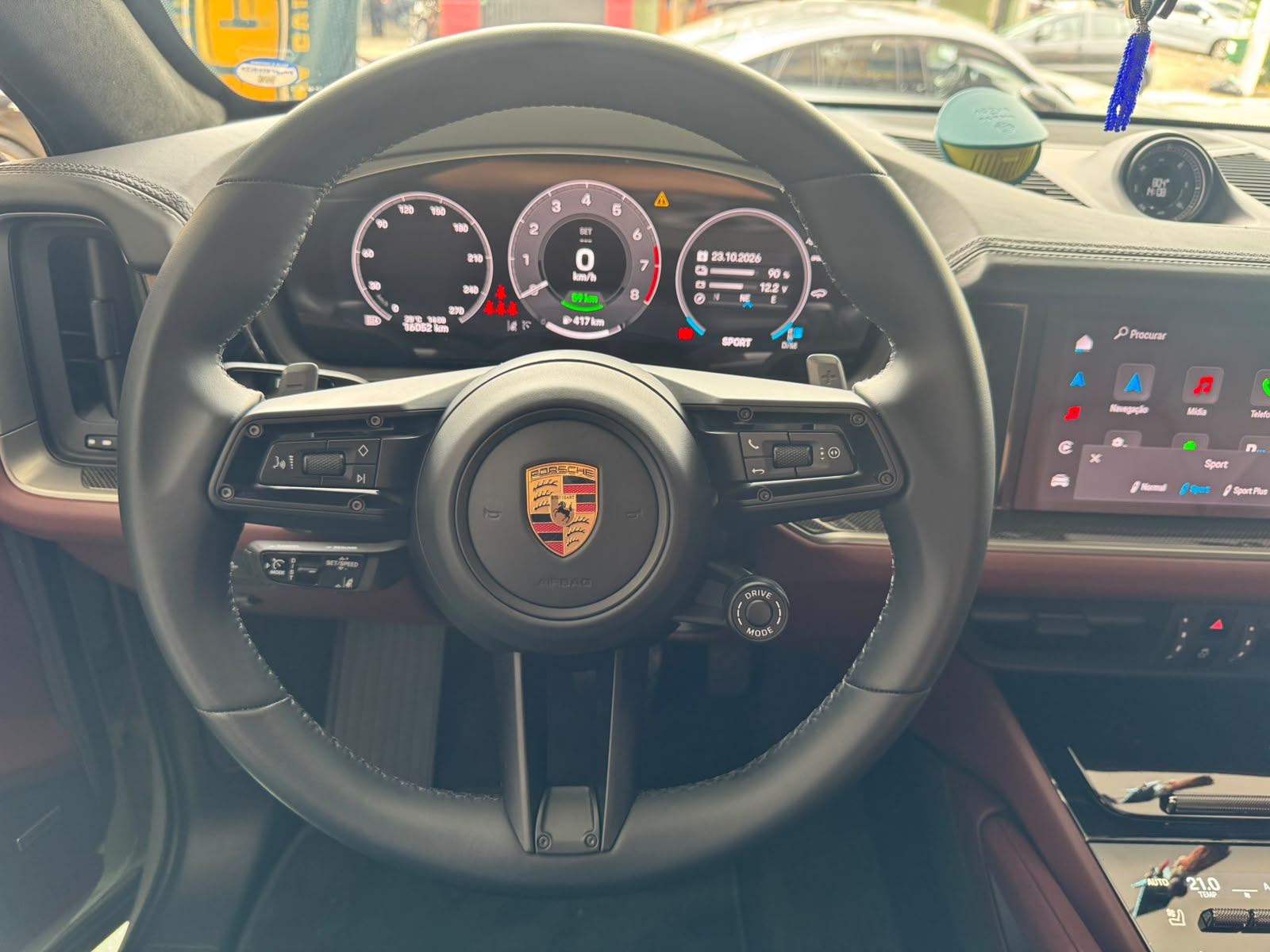 PORSCHE  CAYENNE  3.0 V6 S E-HYBRID COUPÉ AWD TIPTRONIC S à venda na GBC Car - foto 3 de 14