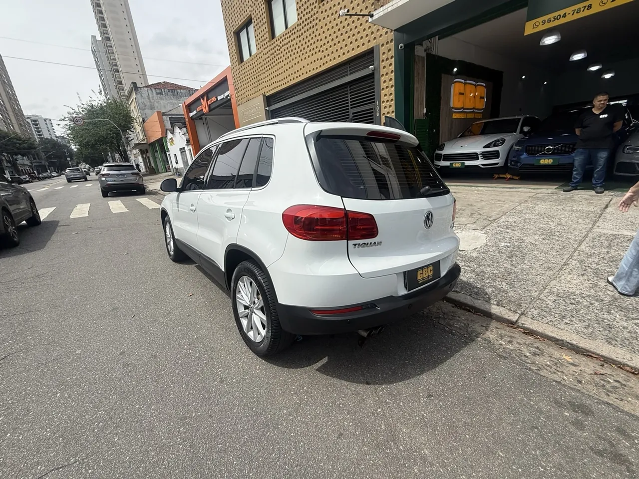 Volkswagen Tiguan à venda na GBC Car - foto 5 de 8