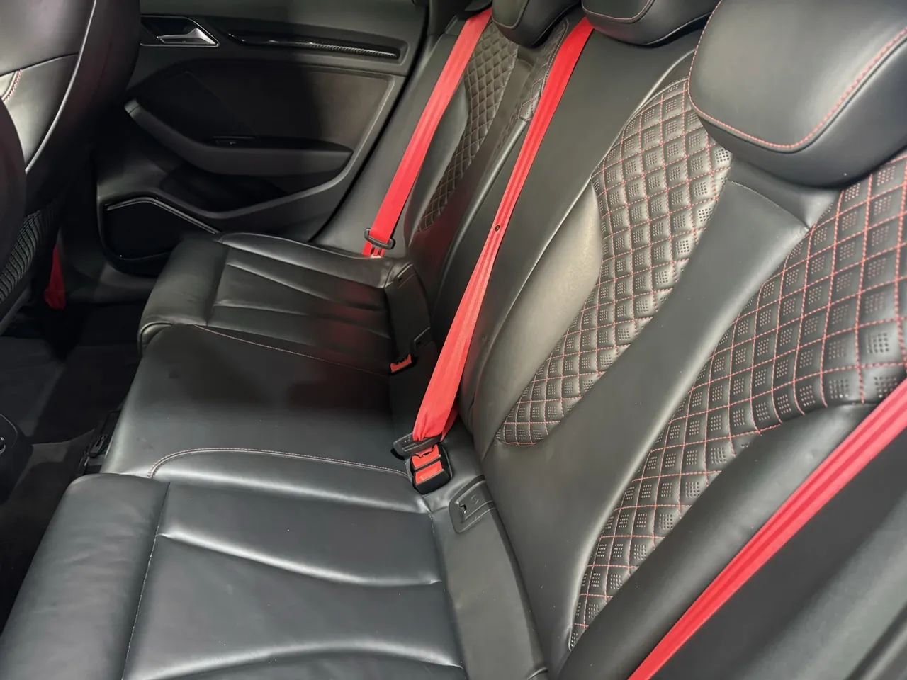 Audi RS3 à venda na GBC Car - foto 6 de 8