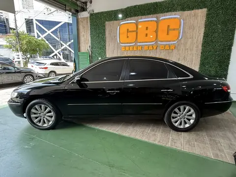Hyundai Azera à venda na GBC Car
