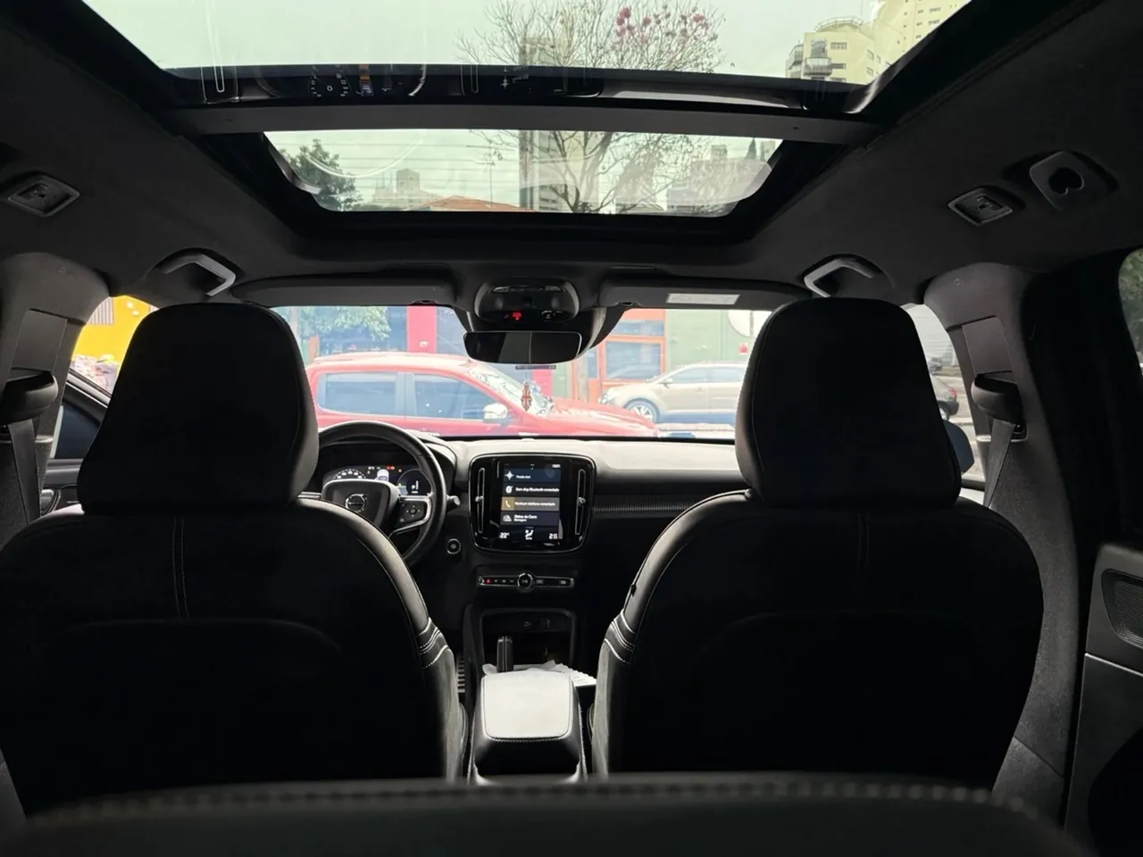 Volvo XC40 à venda na GBC Car - foto 7 de 8